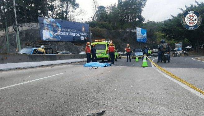 Motorista fallece atropellado en trébol de Vista Hermosa