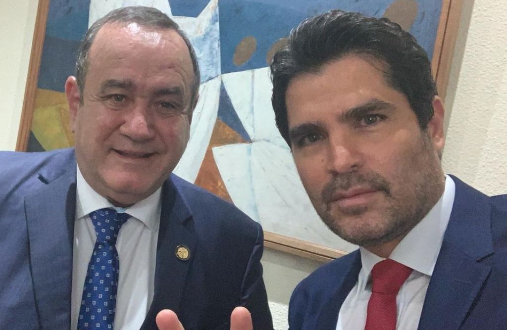 Eduardo Verástegui, actor y productor mexicano, se reúne con Alejandro Giammattei