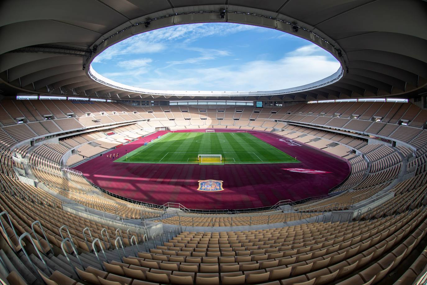 UEFA designa al estadio La Cartuja, de Sevilla, como sede de la Eurocopa