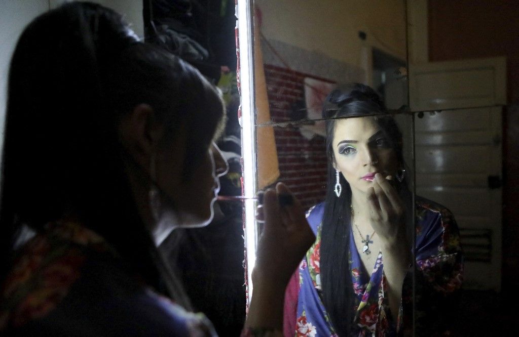 Mujeres trans de Guatemala esperan en «Casa de Colores» poder llegar a EE. UU.