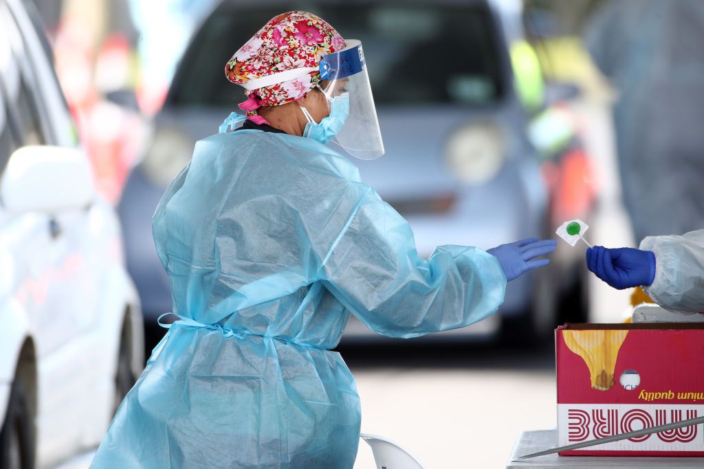 País pone a prueba test de Covid-19 en forma de paleta para niños