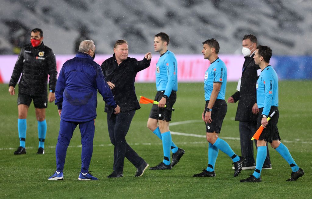 Ronald Koeman explota con el arbitraje tras El Clásico