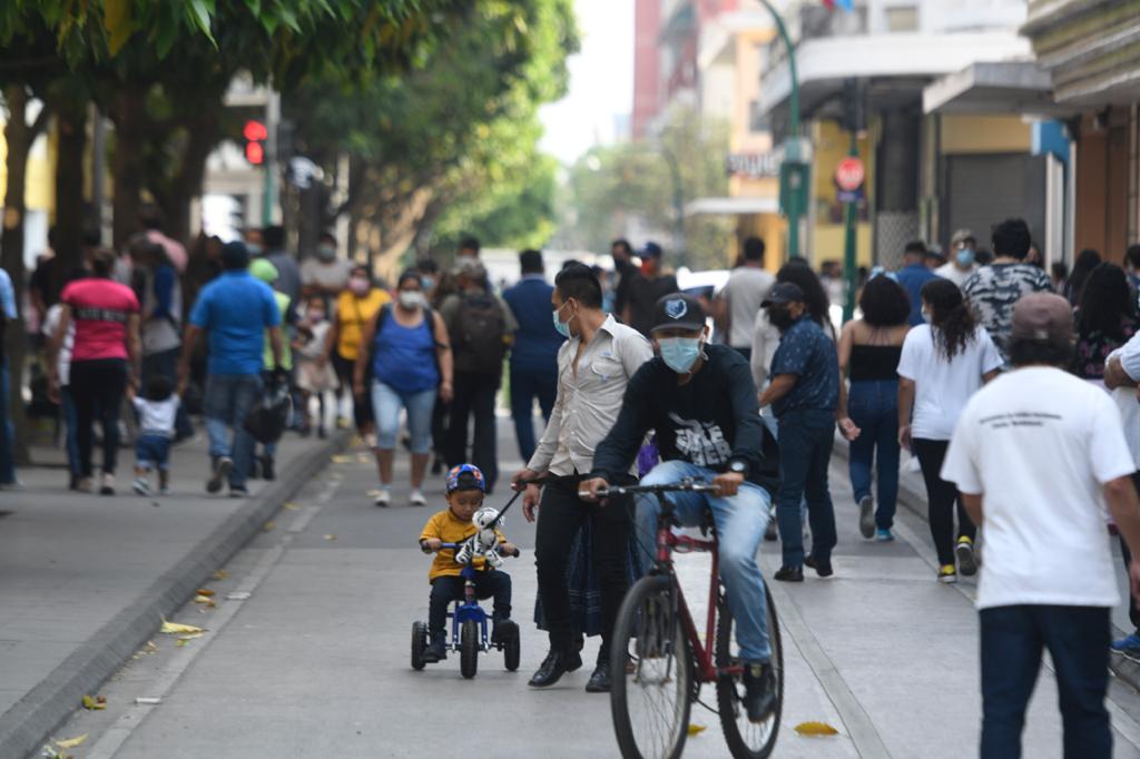 Paseo La Sexta se llena pese a estado de prevención por Covid-19