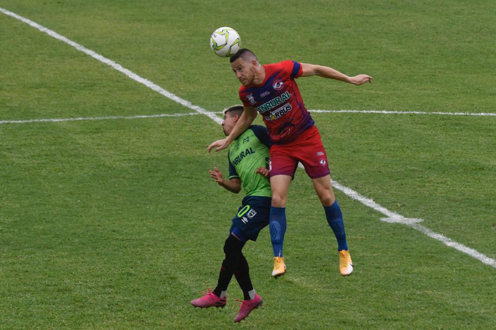 Iztapa es multado tras los incidentes que se dieron en el estadio El Morón