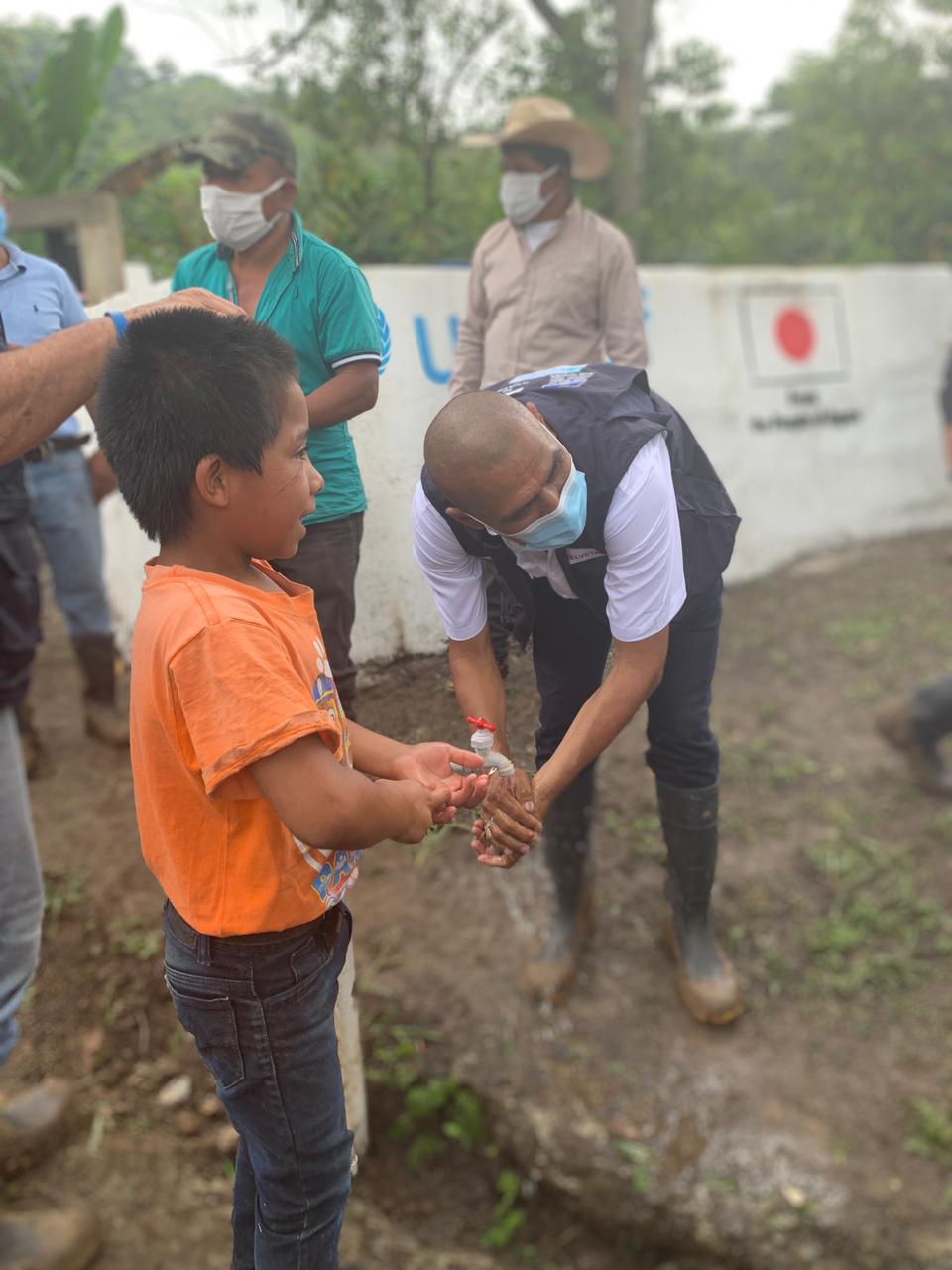 UNICEF y Japón entregan sistemas de agua en una de las zonas más afectadas por Eta e Iota