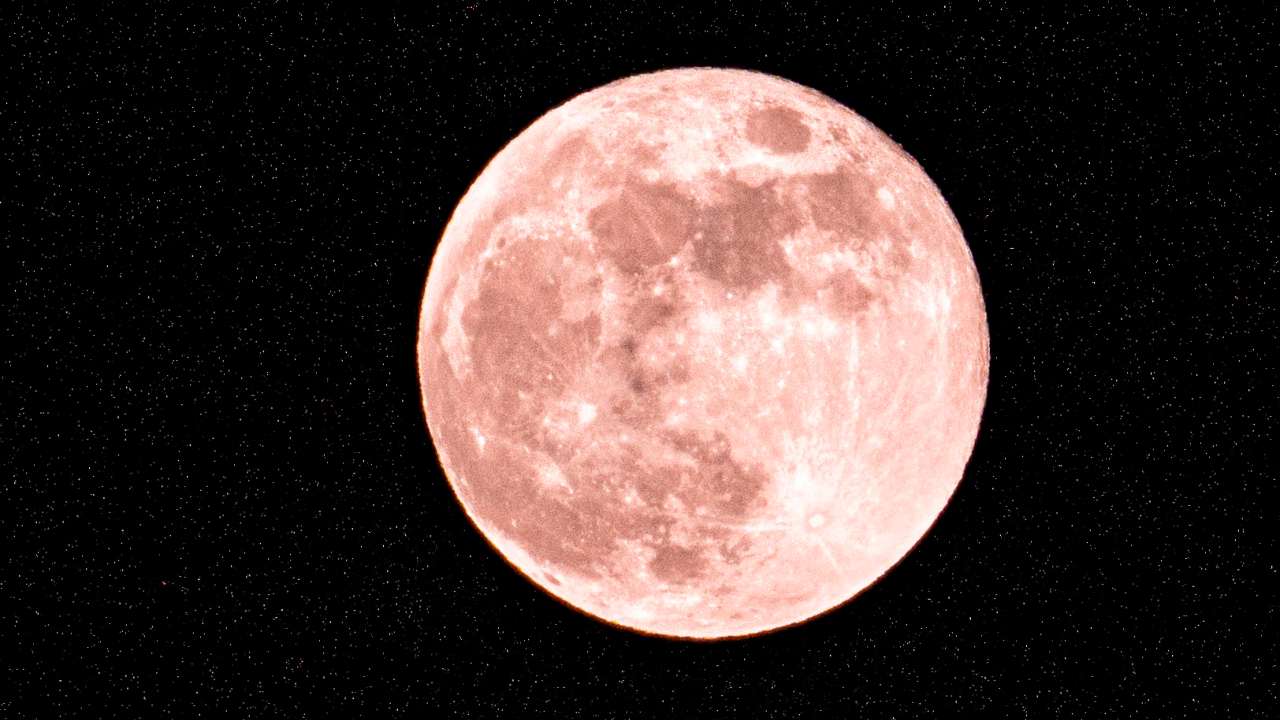 Detalles de la Superluna de fresa que podrás ver esta noche