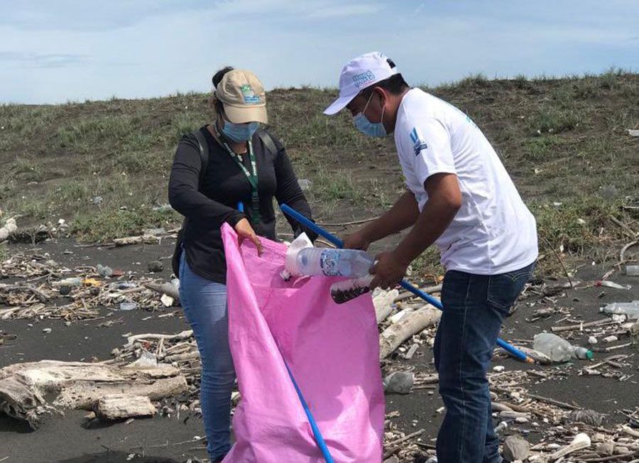 Presentan denuncia por posible contaminación de área protegida en Retalhuleu