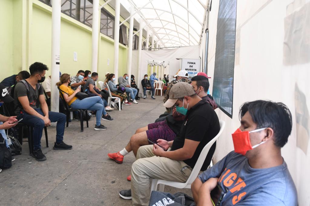 IGSS zona 9 con saturación de pacientes Covid-19 y personas que solicitan pruebas