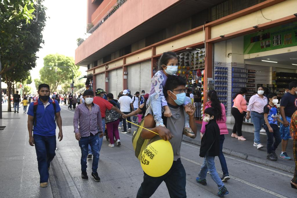 Salud confirma 74 fallecidos más por Covid-19 y 4 mil 805 nuevos contagios