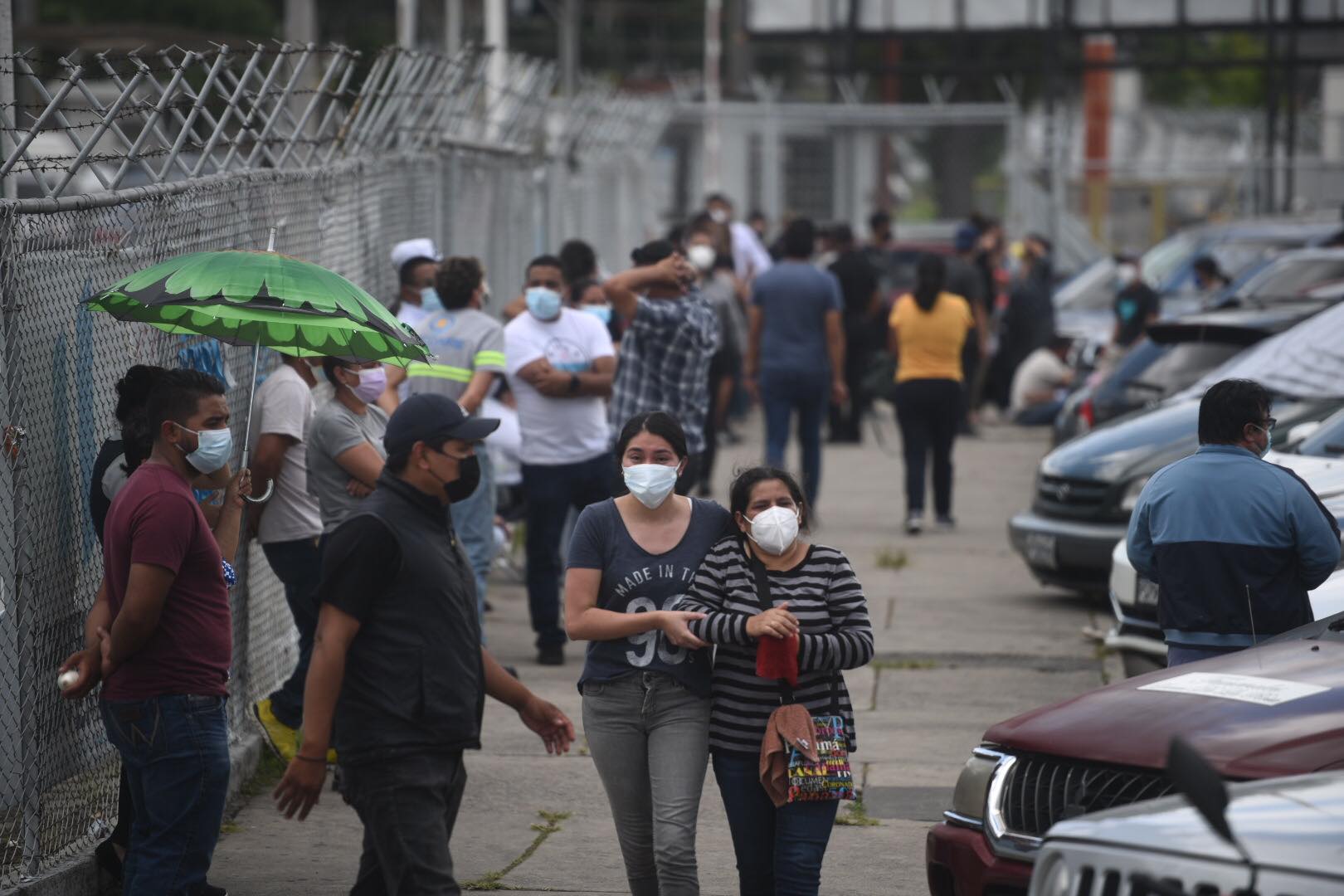 Ocupación del Hospital del Parque de la Industria supera el 140 por ciento