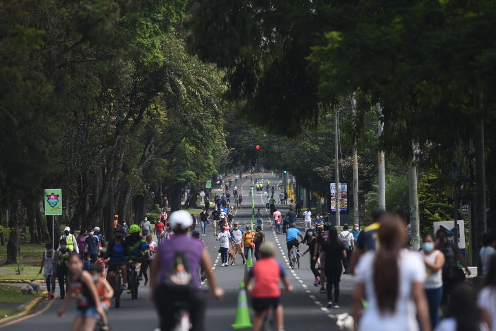 Cierran pasos y pedales, parques y plazas públicas por Covid-19