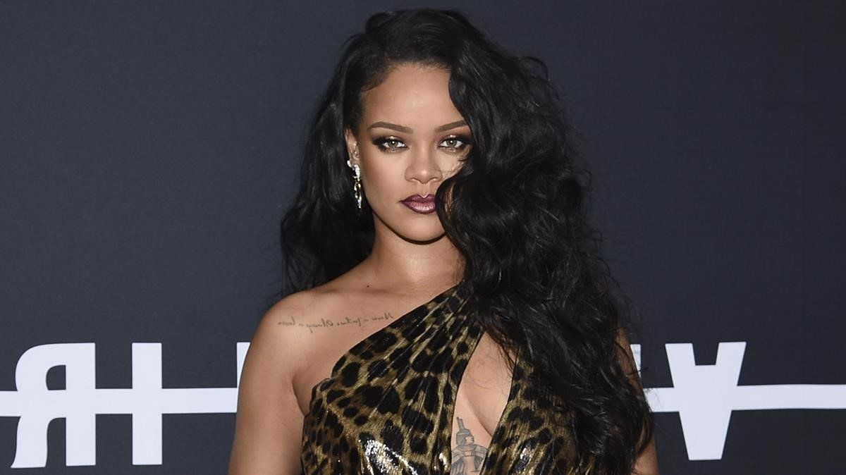 Rihanna se convierte en la cantante más rica del mundo, esta es su fortuna