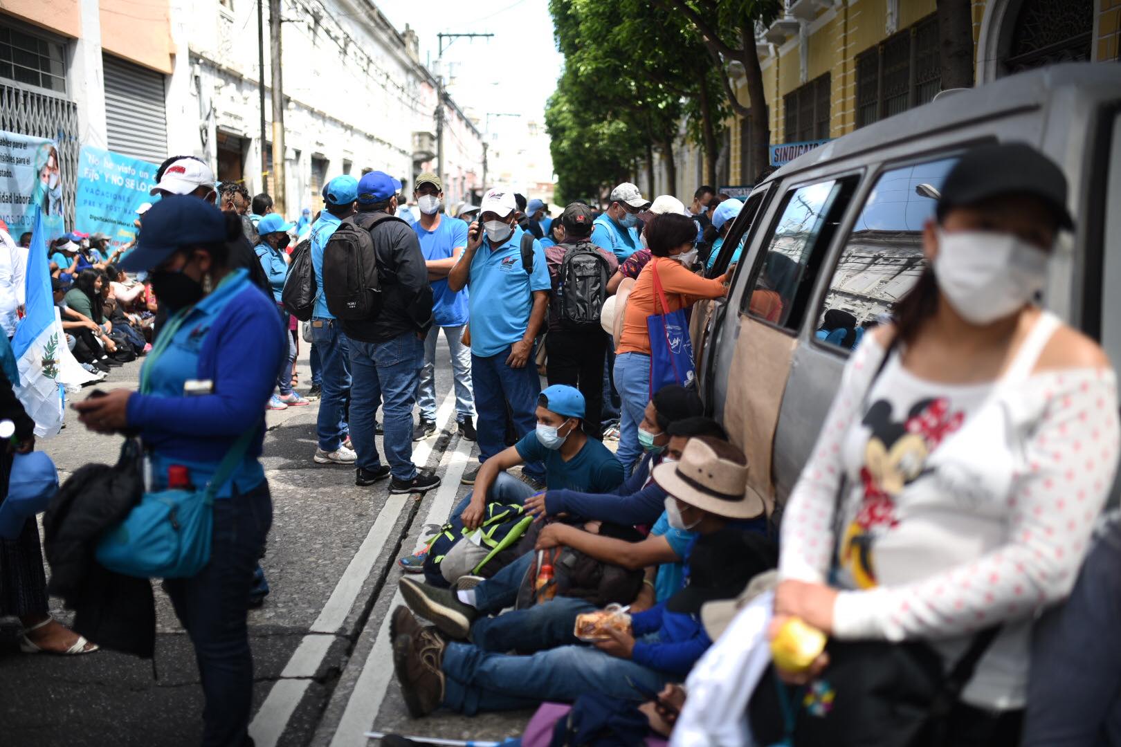 Salubristas protestan por “mala interpretación a ley de emergencia”