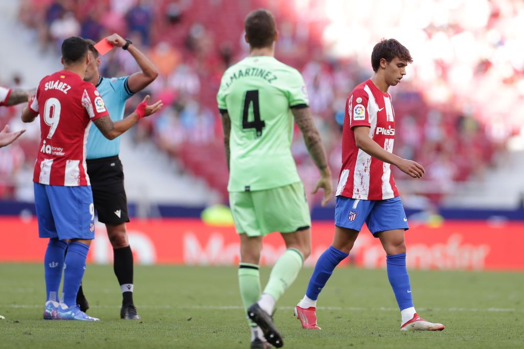 Federación Española de Fútbol castiga a Joao Félix con dos partidos de sanción