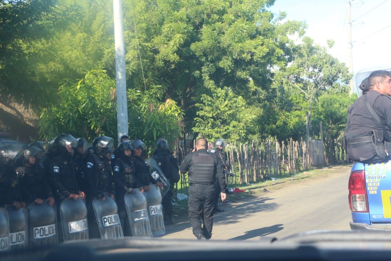 Giammattei impone estado de Sitio en El Estor, Izabal