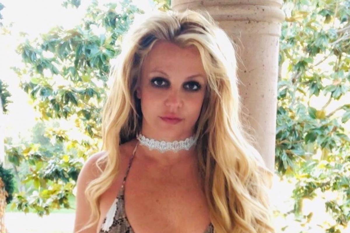 Britney Spears posa totalmente sin ropa para celebrar su libertad