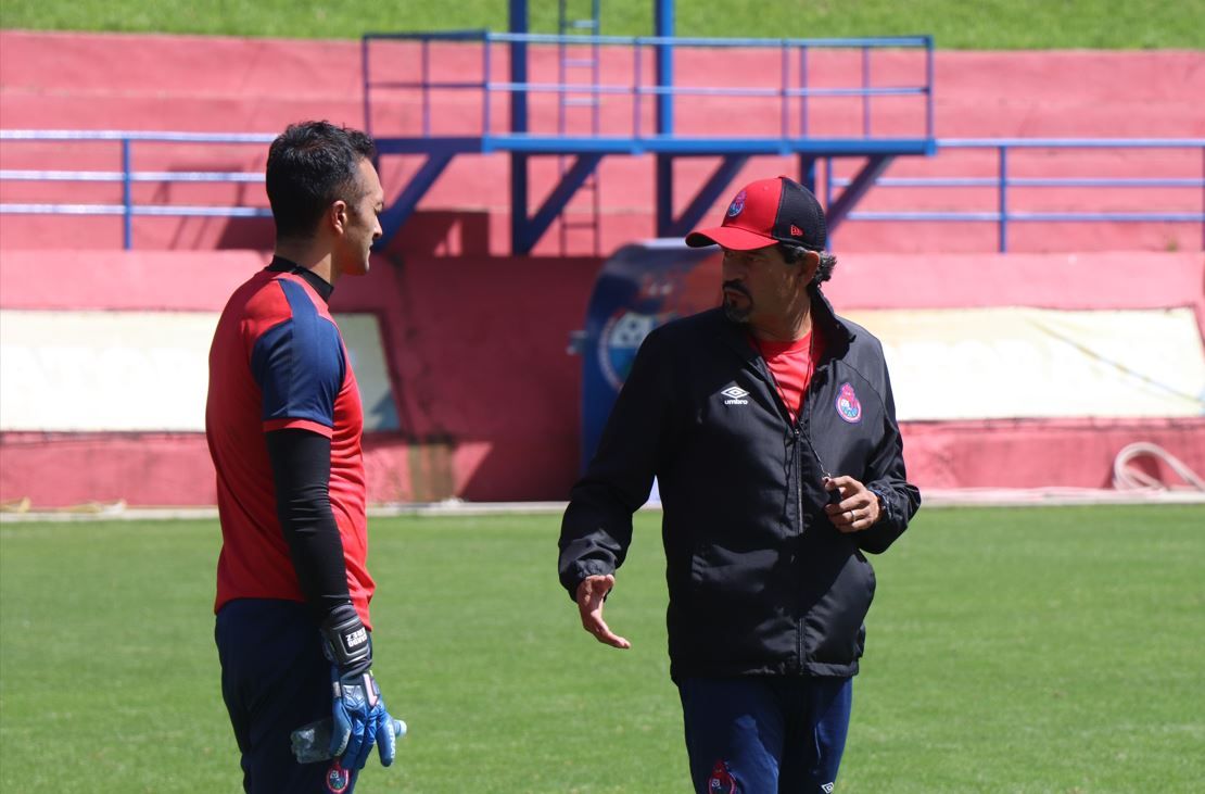 Saturnino Cardozo: «Me sorprendió la liga guatemalteca, aquí nadie te regala nada»