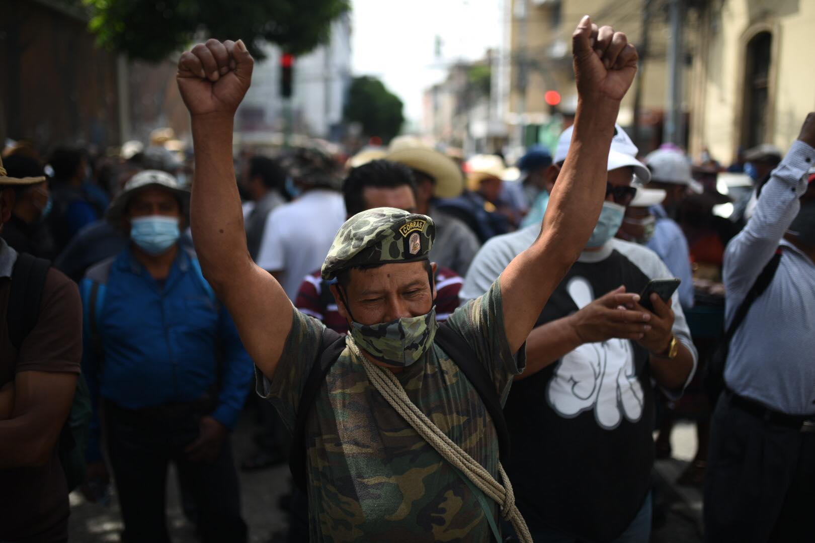 Veteranos militares mantendrán bloqueos y advierten extender medida la próxima semana