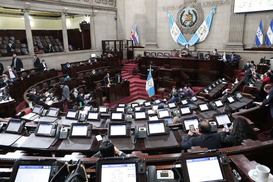 Diputados a favor y en contra de concesión de la ruta Escuintla-Puerto Quetzal