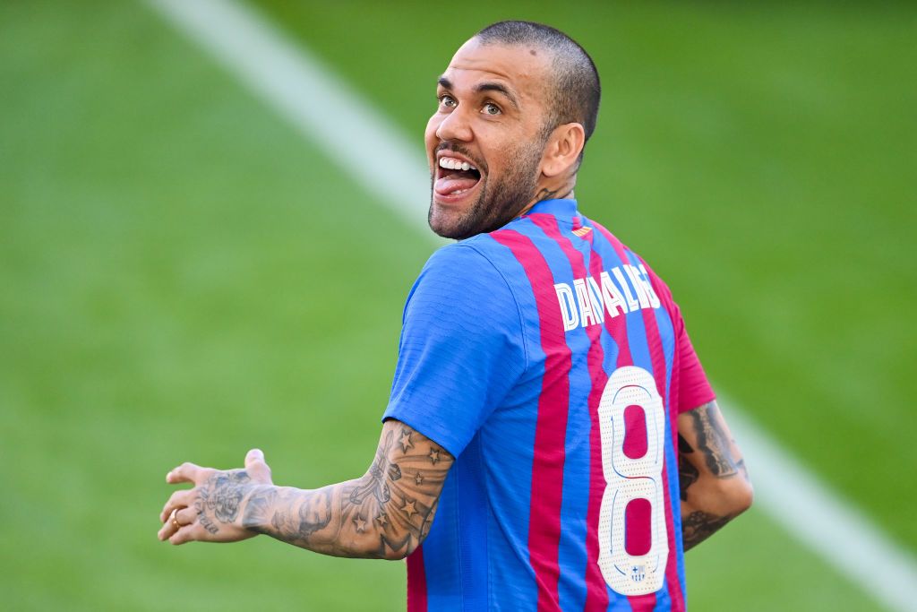 VIDEO. Así fue la presentación de Dani Alves ante los aficionados en el Camp Nou