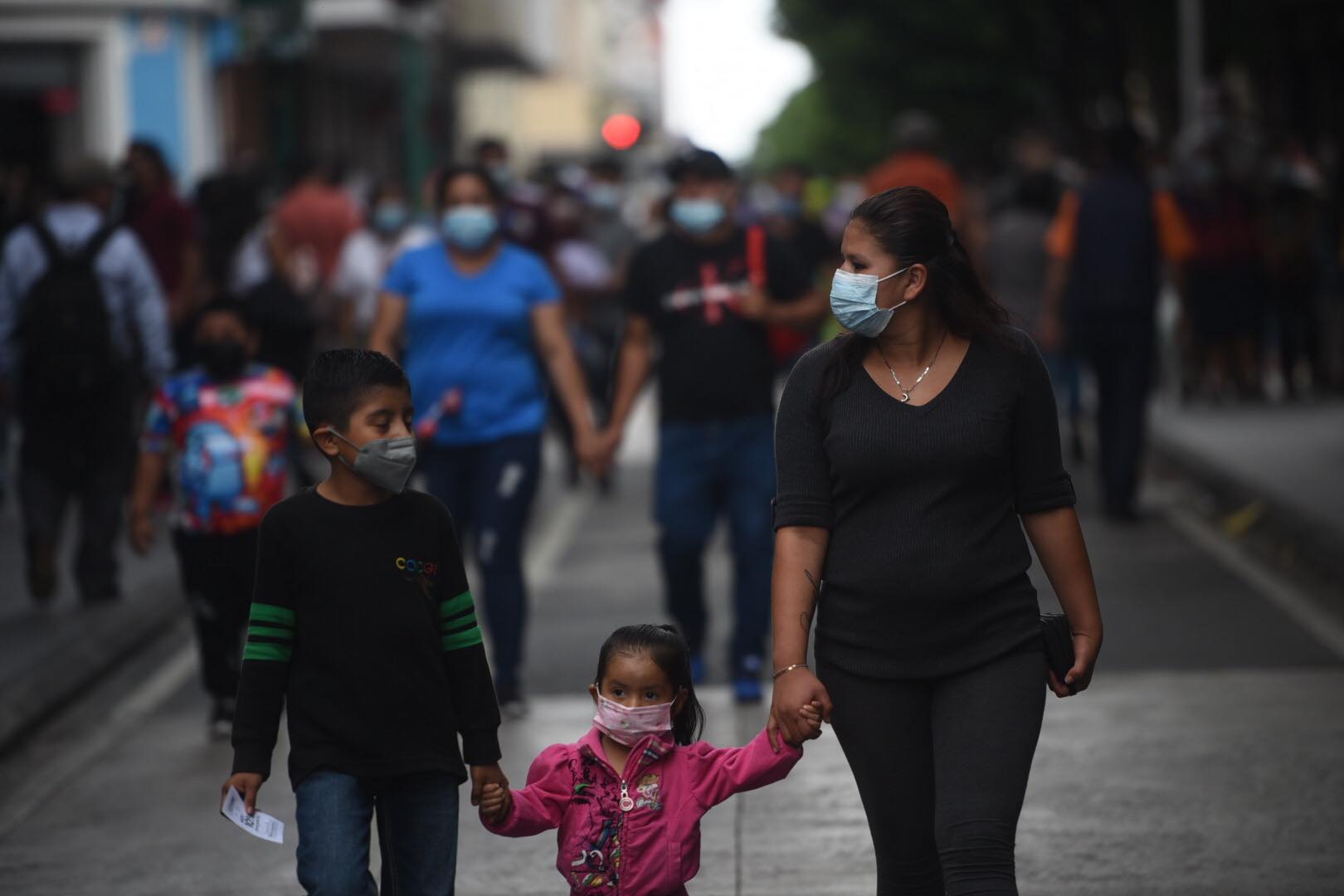 Pandemia aumentó brecha de trabajo en los hogares y disminuyó ingresos