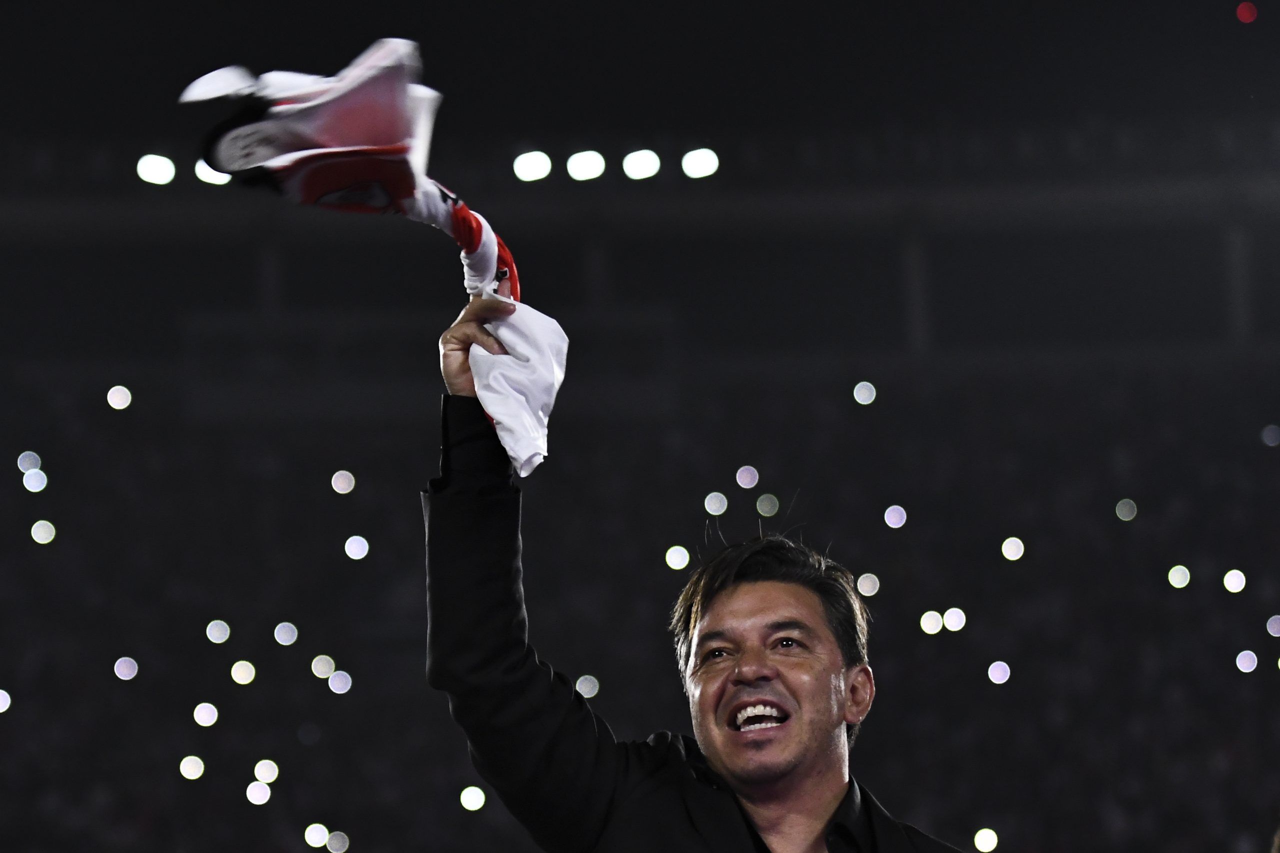 Marcelo Gallardo anuncia que continúa como entrenador de River Plate