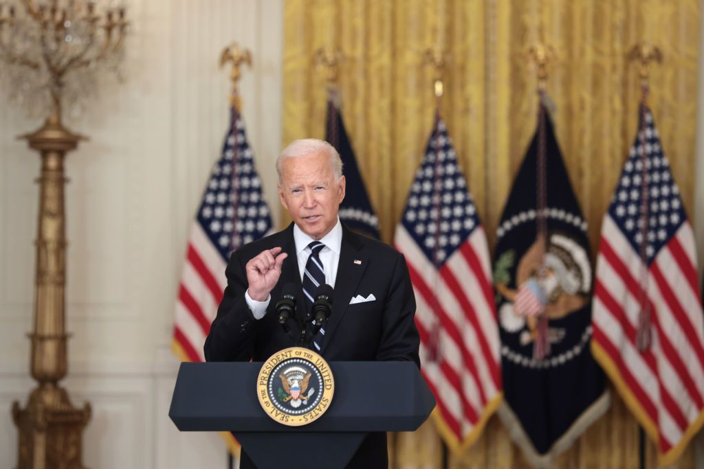 Biden lanza estrategia para elevar la lucha contra la corrupción