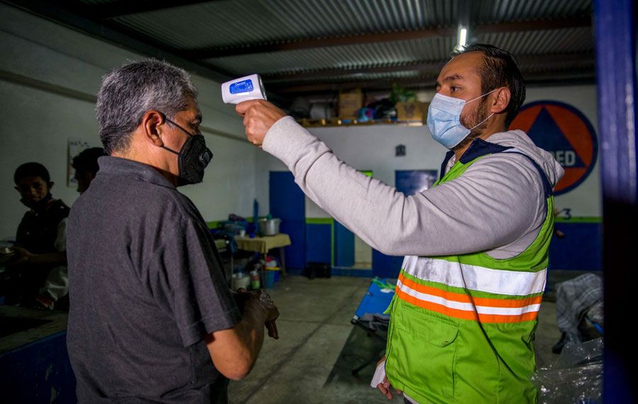 Conred indica que más de 2 mil personas fueron albergadas descenso de temperatura