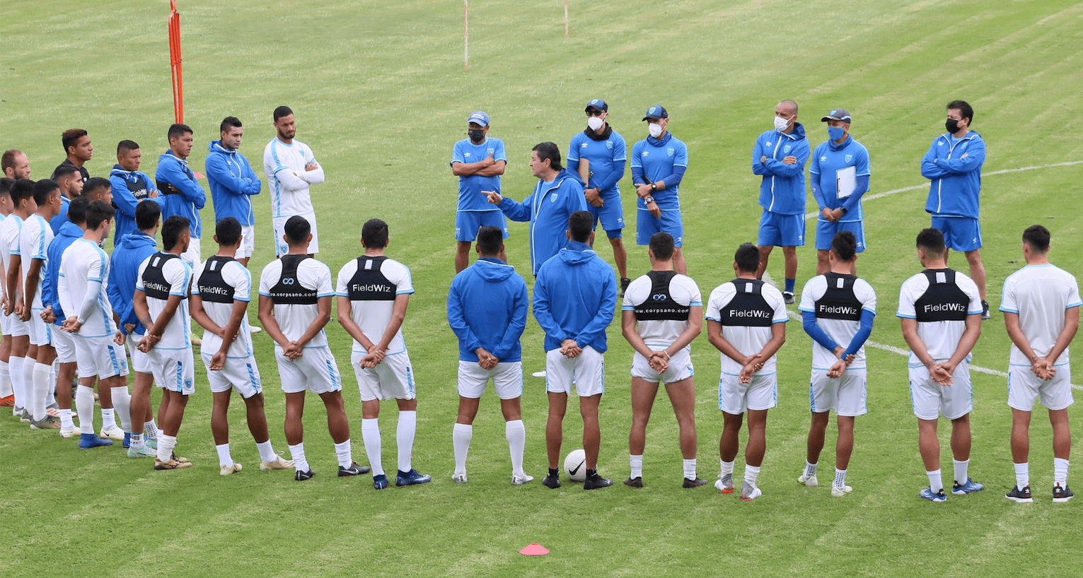 “Es inevitable soñar” con la selección, dice el técnico Luis Tena