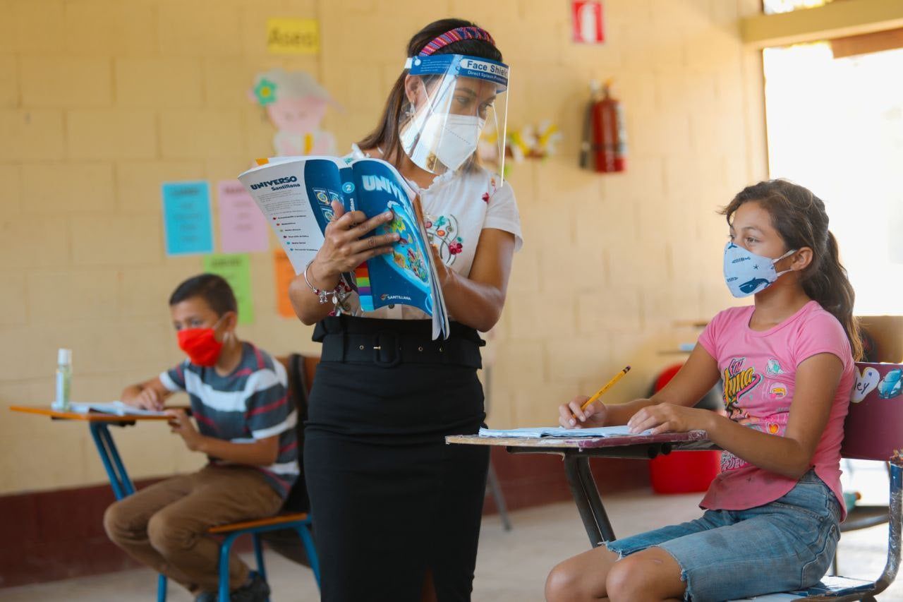 Covid-19: 362 centros educativos tienen dictamen favorables para clases presenciales