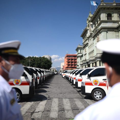 ambulancias nuevas para bomberos voluntarios