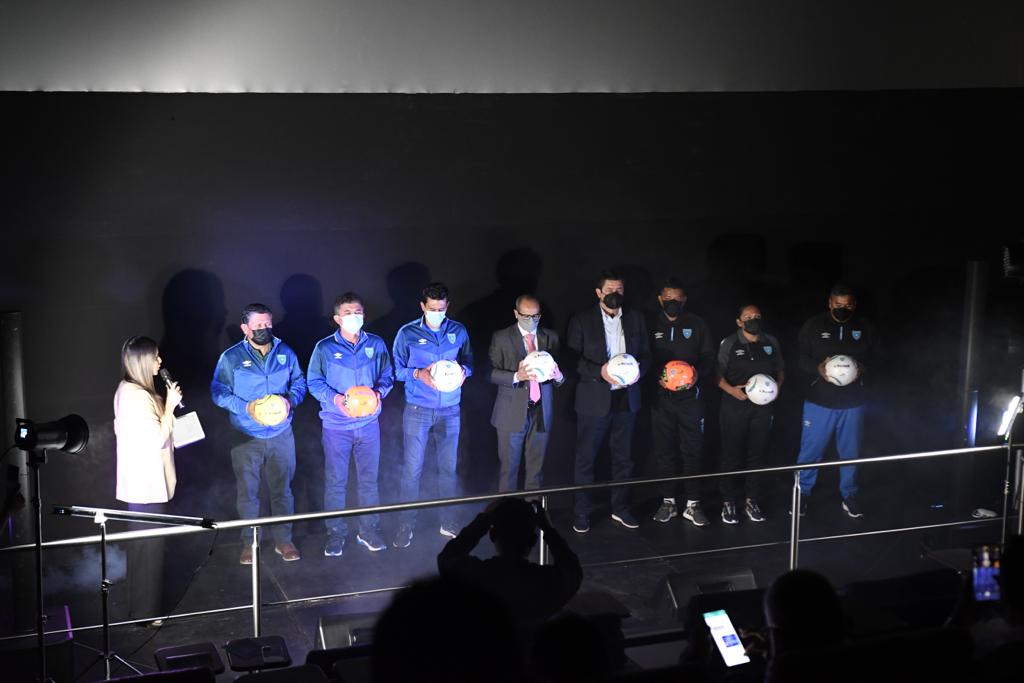 VIDEO. Este es el nuevo balón oficial de las selecciones guatemaltecas