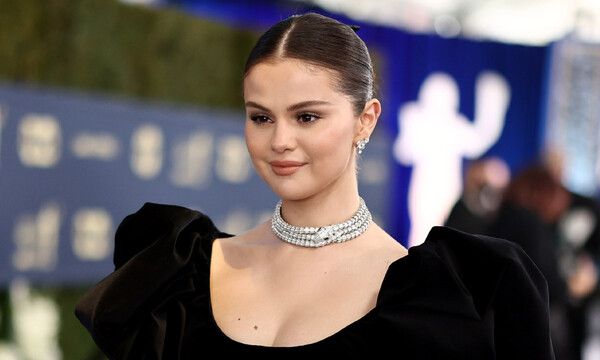 Viralizan el momento en que Selena Gomez se desvaneció en los SAG Awards