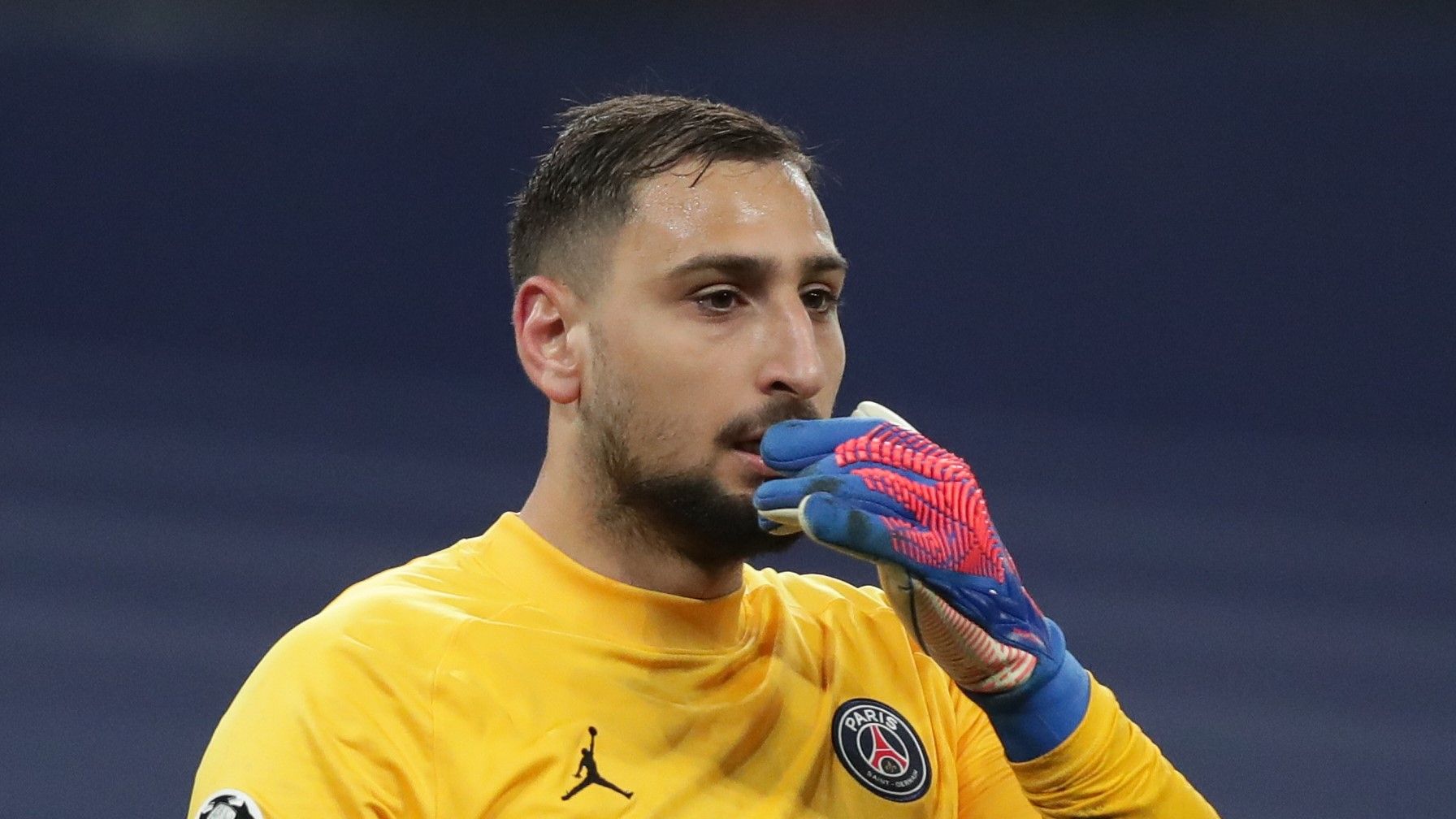 «Los últimos dos días no han sido fáciles», comenta Donnarumma