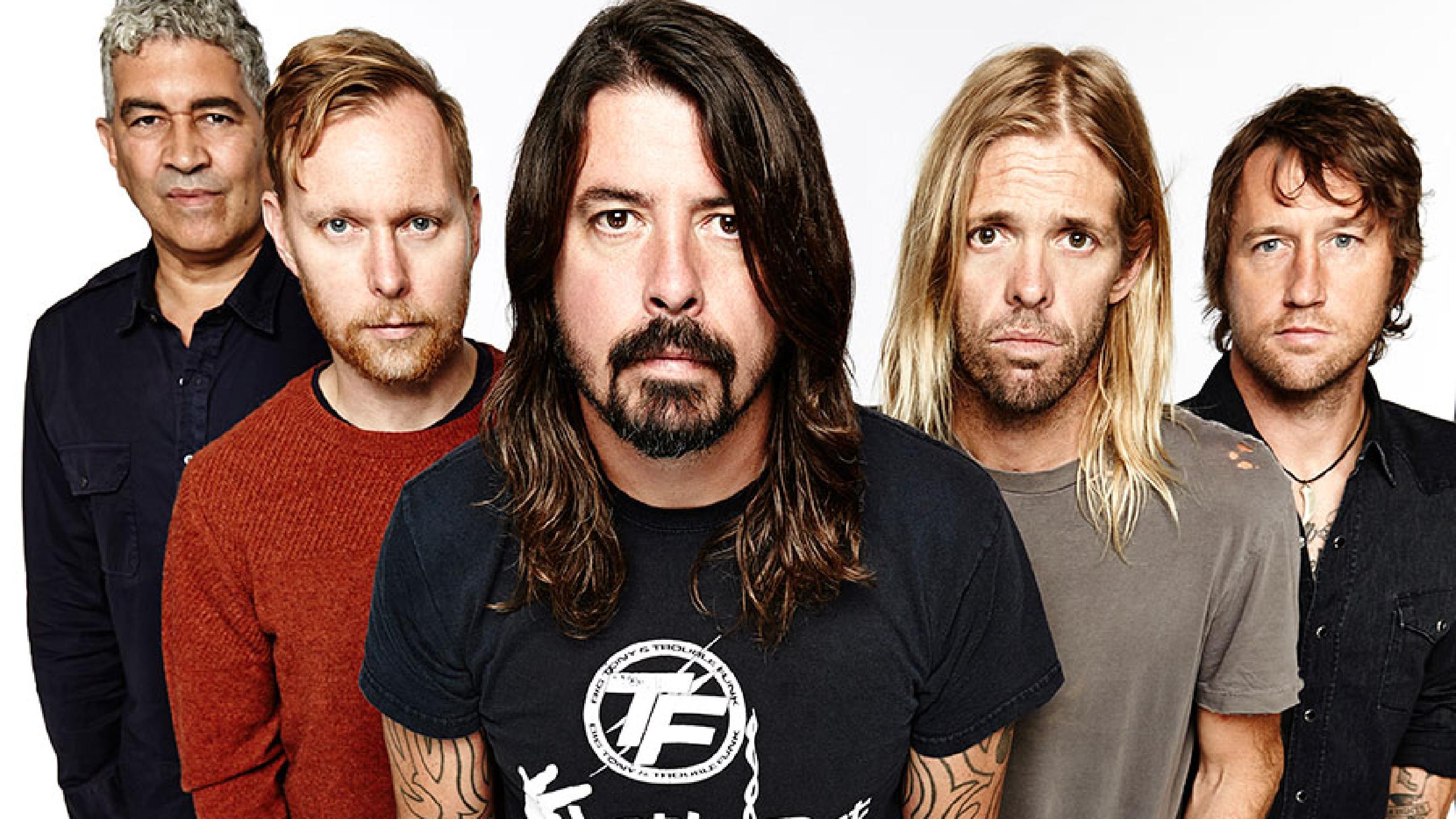 Encuentran muerto al baterista de Foo Fighters, Taylor Hawkins