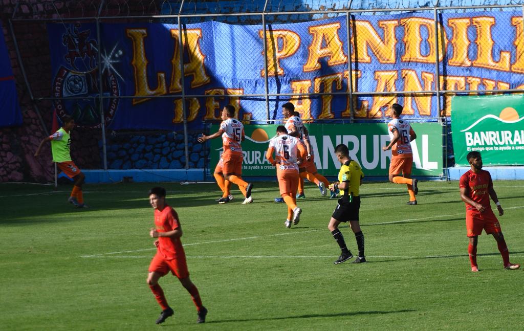 VIDEO. Achuapa suma tres puntos de oro ante Municipal en El Trébol