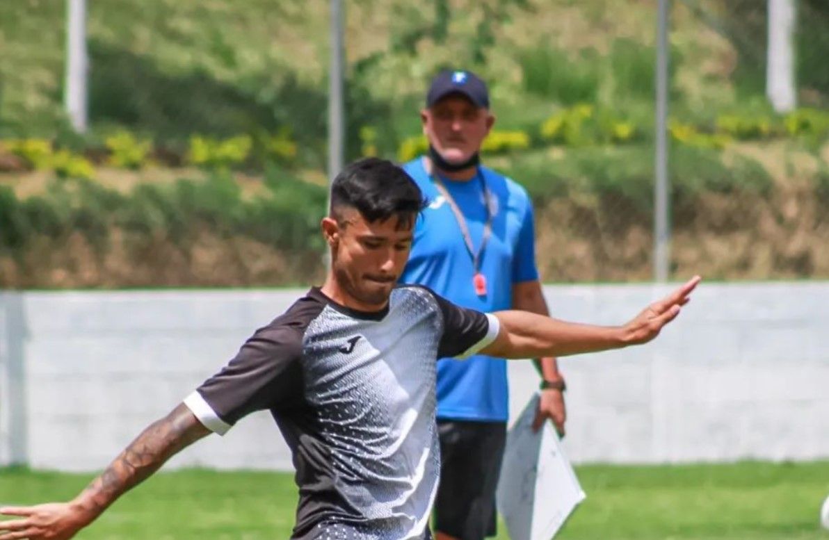 Ramiro Cepeda y Antigua preparan el juego ante Nueva Concepcióm