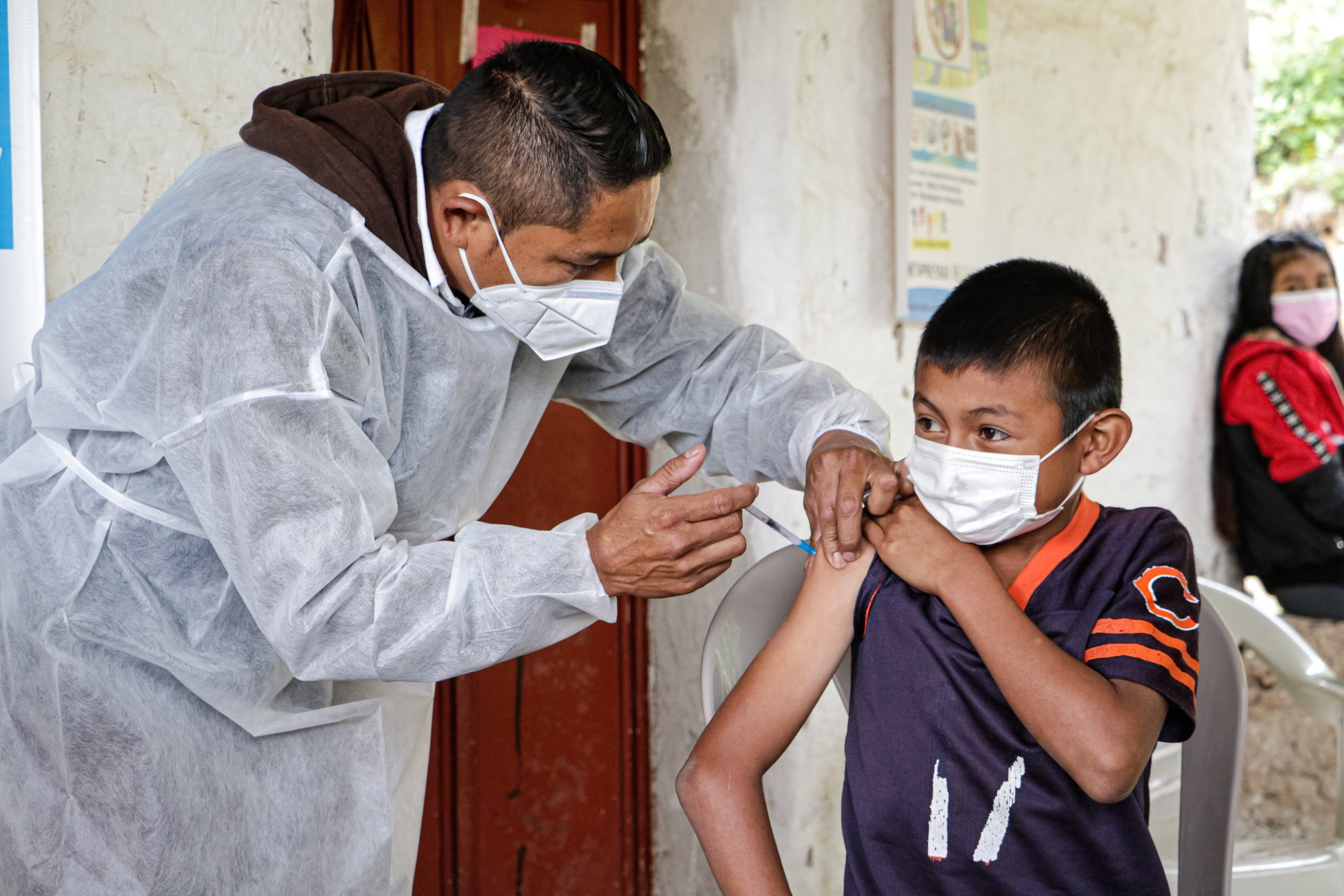 Guatemala inicia vacunación en niños a partir de los 6 años