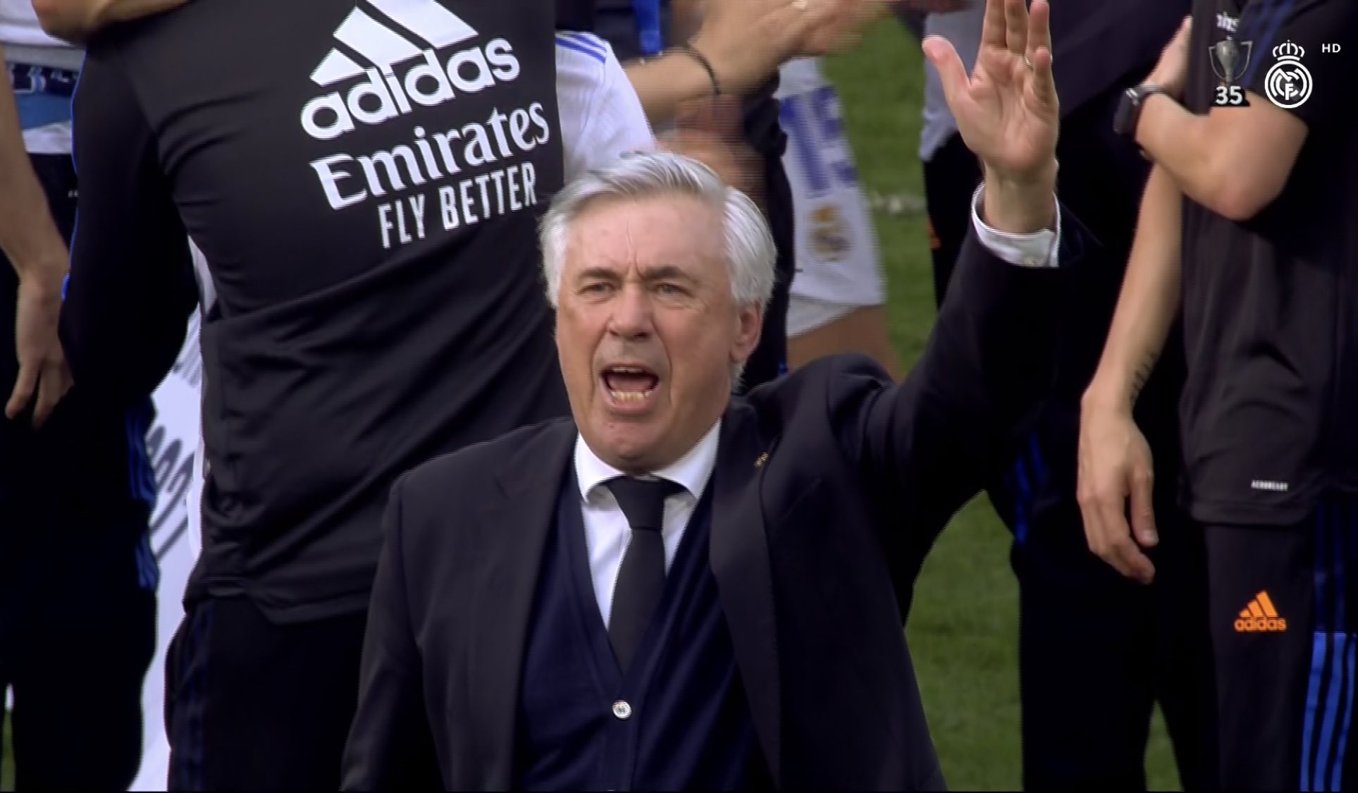 Ancelotti, primer entrenador en ganar las 5 grandes ligas europeas