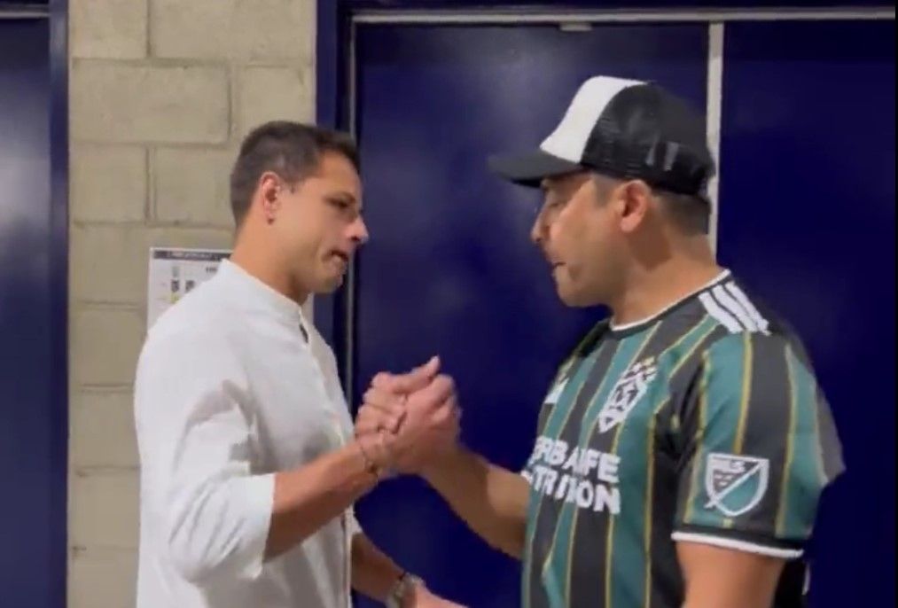 VIDEO. Así presume el Galaxy al ‘Pescadito’ Ruiz y a ‘Chicharito’ Hernández