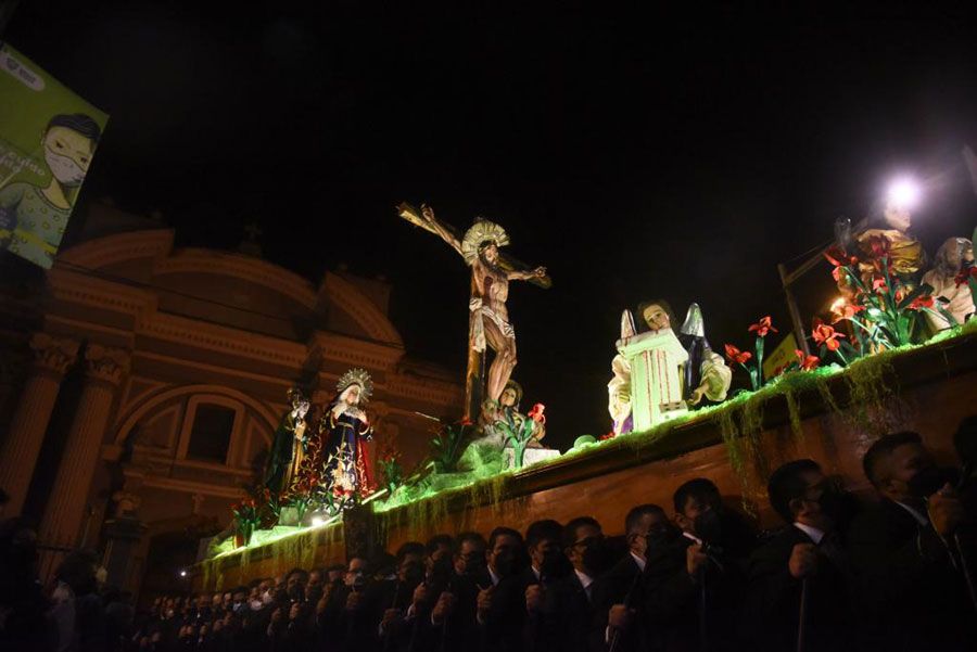 Procesión del Cristo de la Preciosa Sangre recorre el Centro Histórico