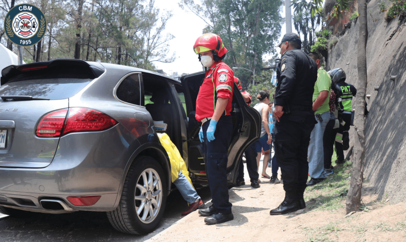 Identifican a hombre asesinado que entregaba volantes a favor del juez Gálvez