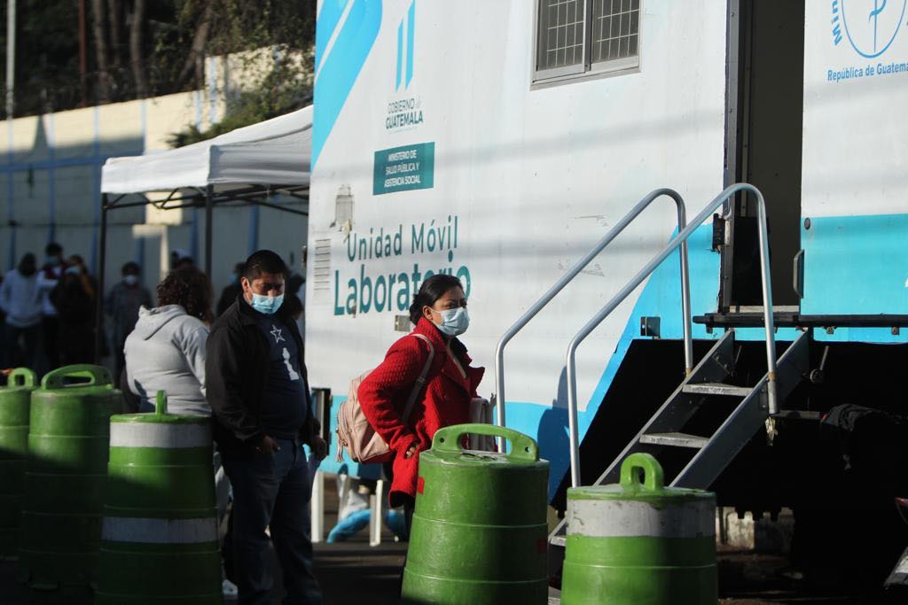 De marzo a abril se redujo en 66% la cifra de contagios por Covid