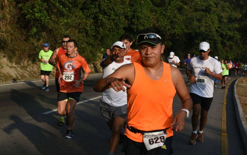 Se aproximan cuatro carreras en territorio guatemalteco