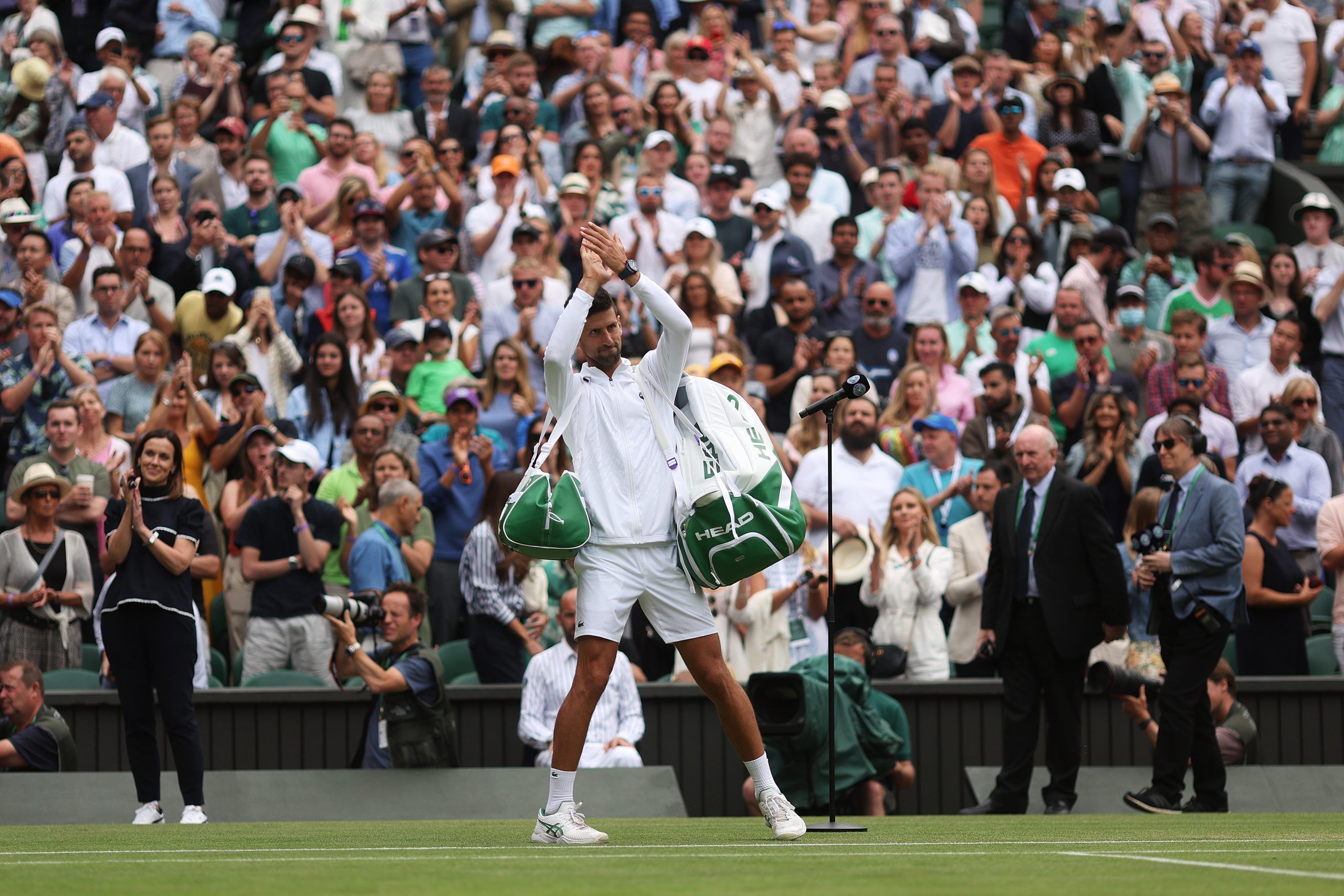 ¡El campeón sigue con vida! Djokovic avanza a semifinales de Wimbledon