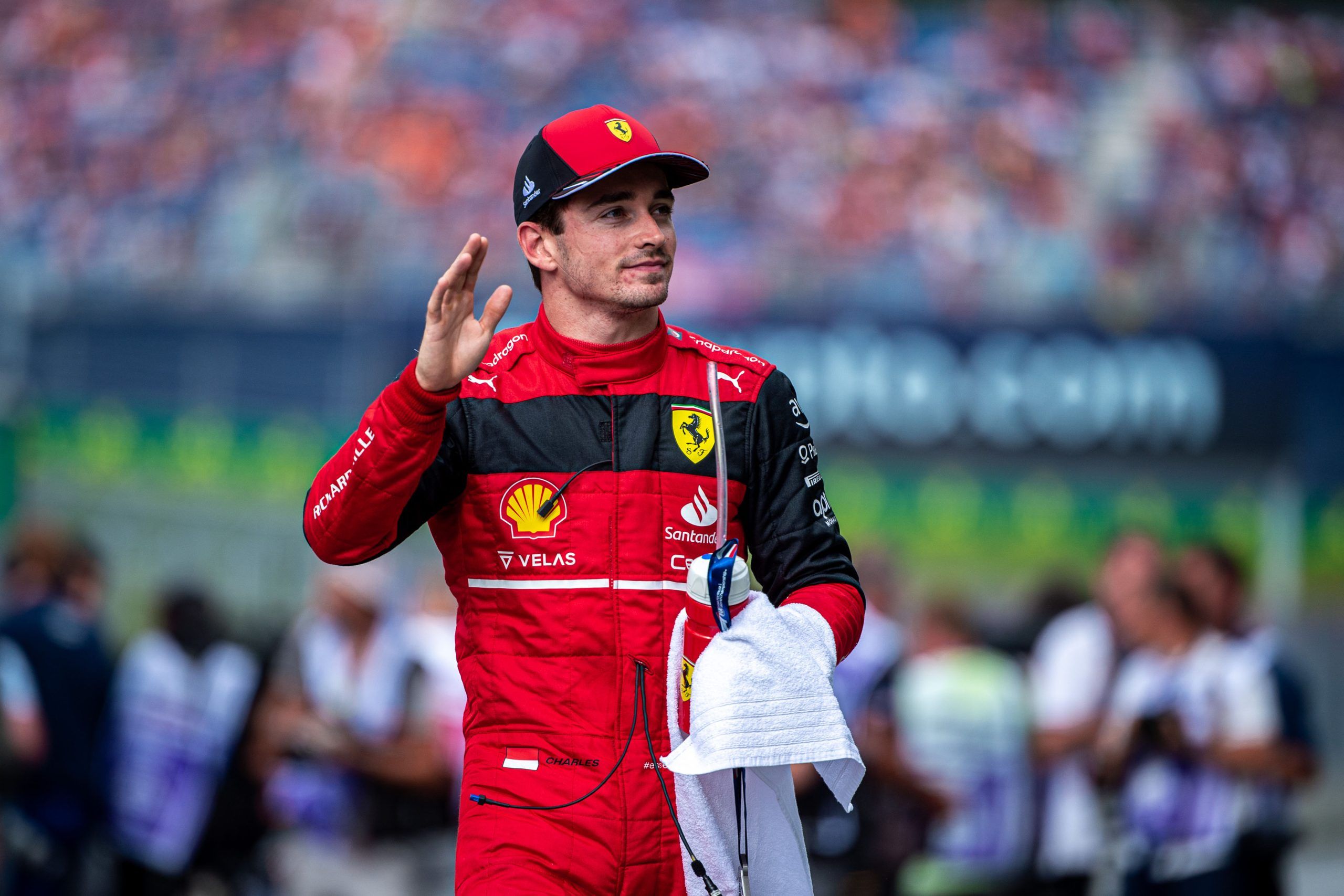 El piloto de Ferrari Charles Leclerc se lleva el Gran Premio de Austria