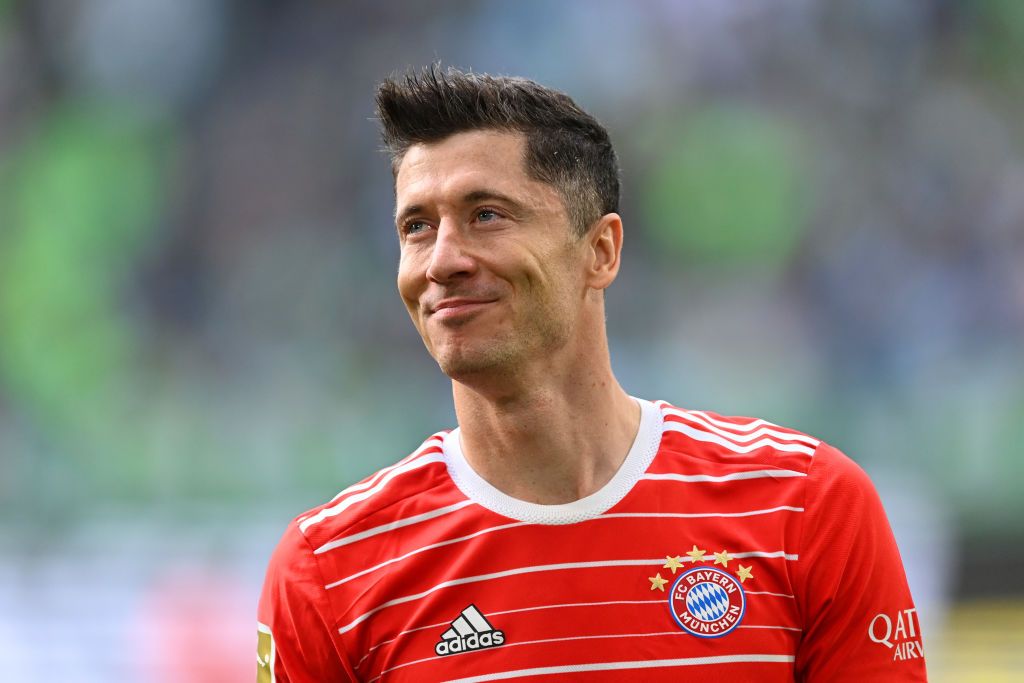 Barcelona anuncia la incorporación de Robert Lewandowski