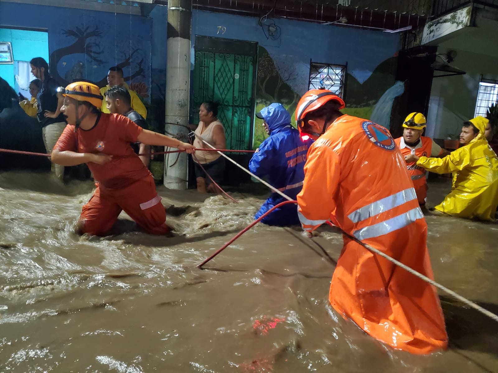 Tormenta Bonnie deja tres muertos y daños en Nicaragua y El Salvador