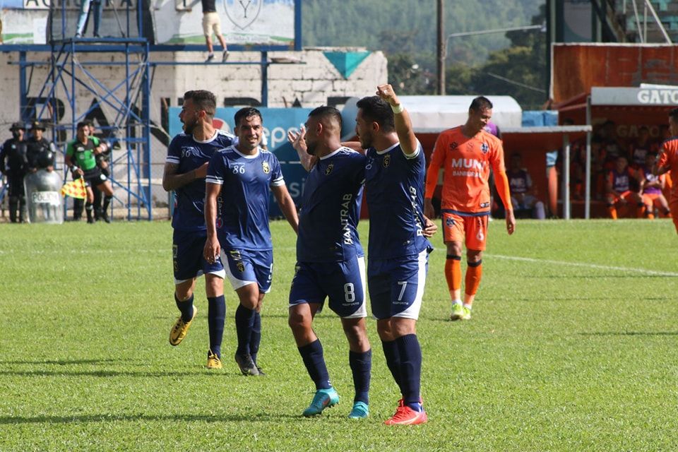 Cobán Imperial mantiene su invicto tras derrotar al Deportivo Achuapa