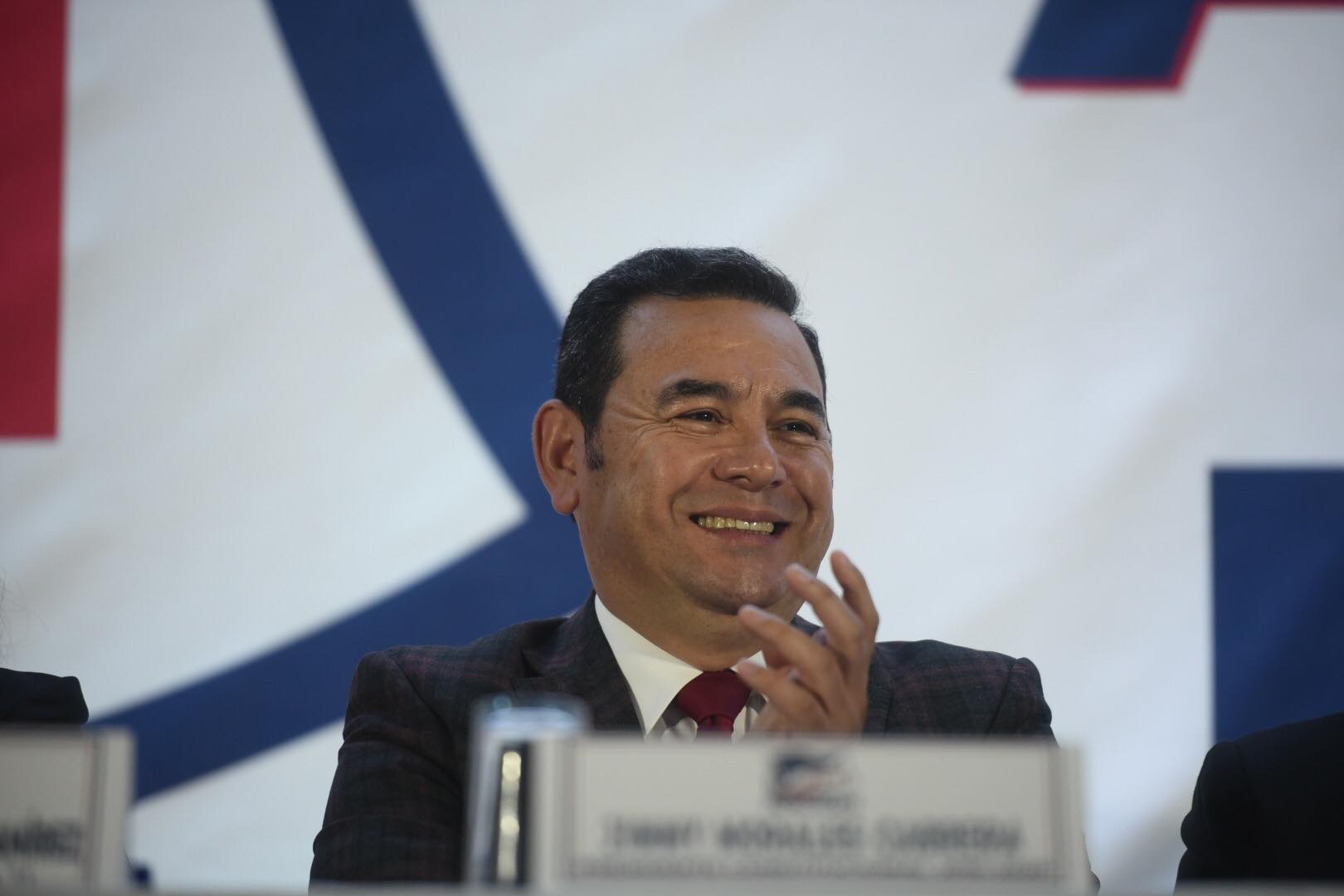 Jimmy Morales es protagonista de la asamblea del partido FCN-Nación